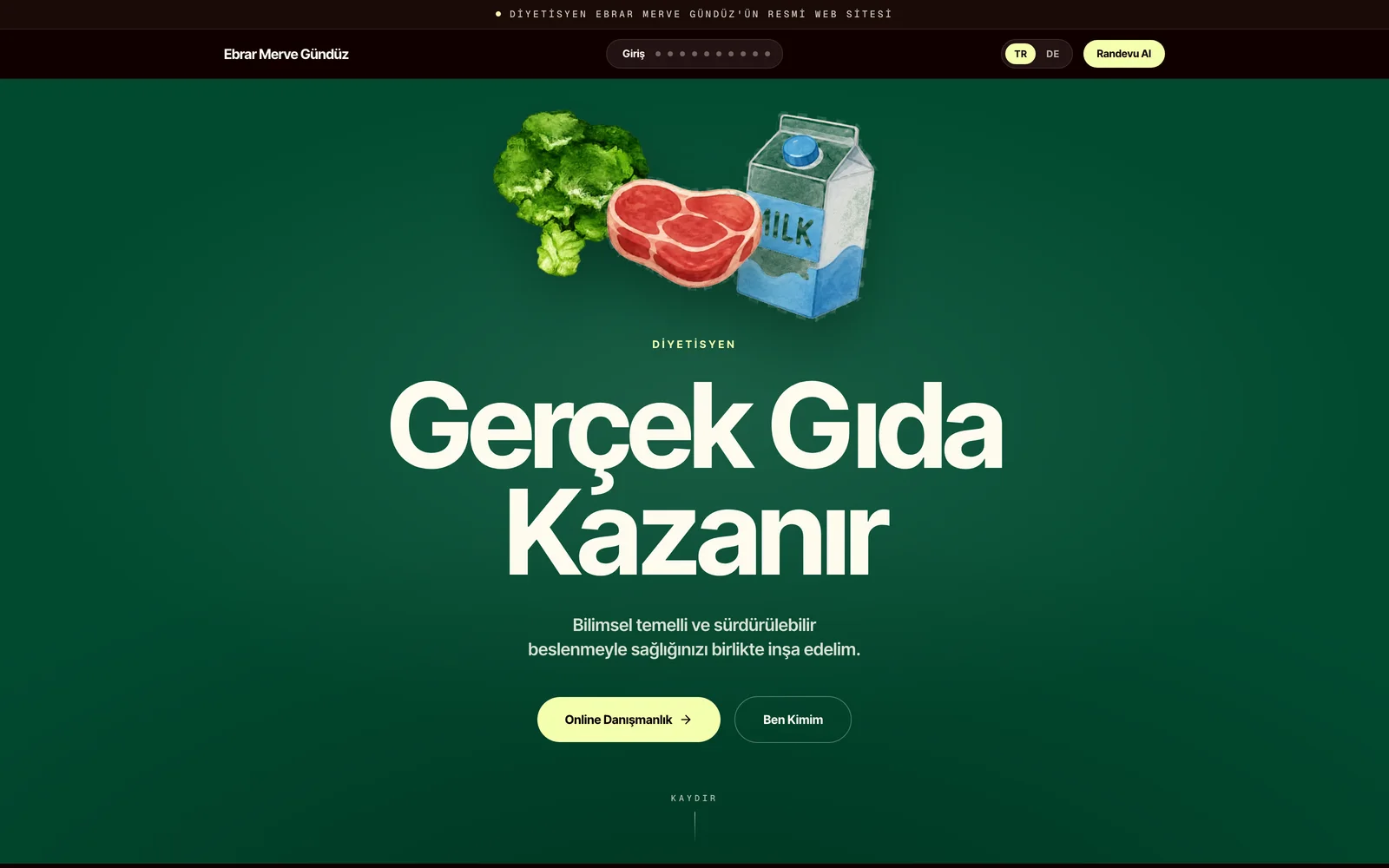 The Ebrar Merve Gündüz homepage: the Turkish headline Gerçek Gıda Kazanır in large type on a deep green background, above illustrated food and two calls to action.